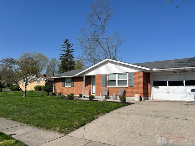 575 Hathaway Trail, Tipp City, Ohio image 25