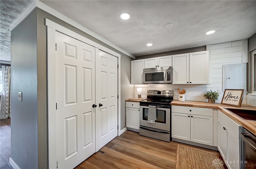 Dayton, Ohio 45424, United States, 3 Bedrooms Bedrooms, ,2 BathroomsBathrooms,Residential,Active,179279