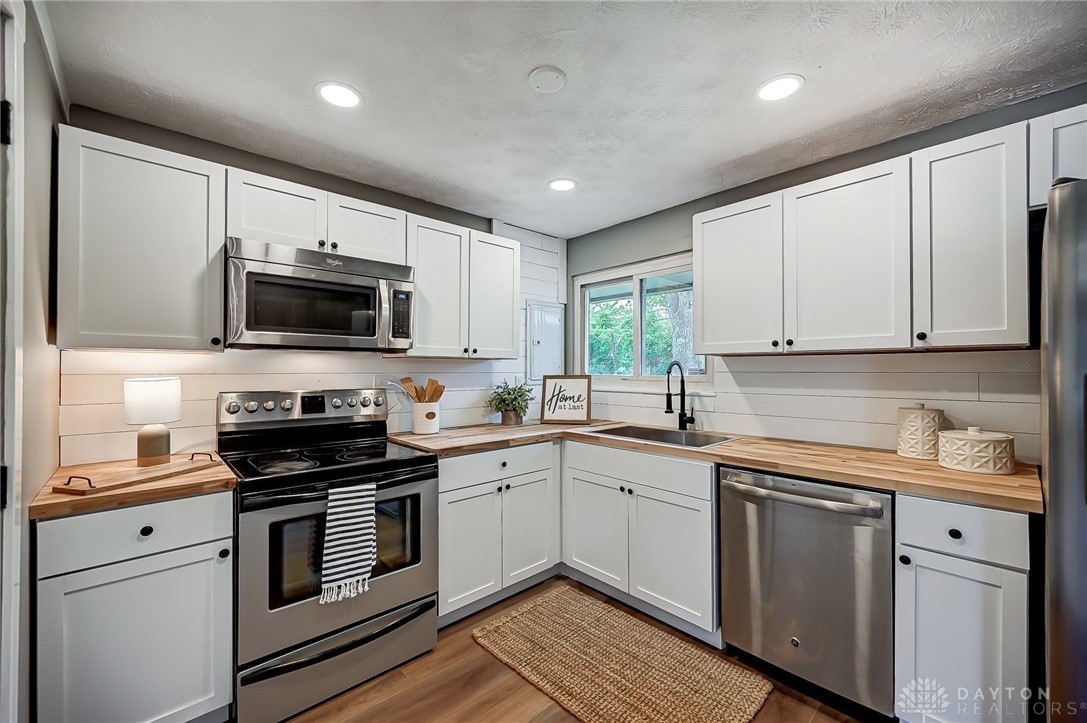 Dayton, Ohio 45424, United States, 3 Bedrooms Bedrooms, ,2 BathroomsBathrooms,Residential,Active,179279