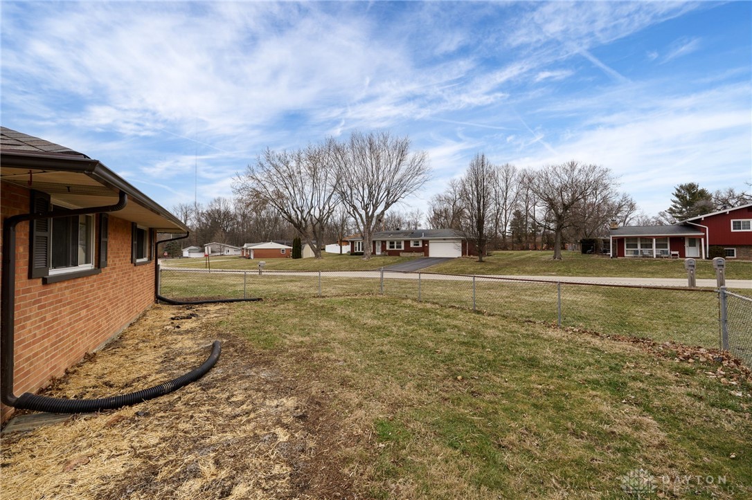 1072 Yellowstone Road, Xenia, Ohio image 38