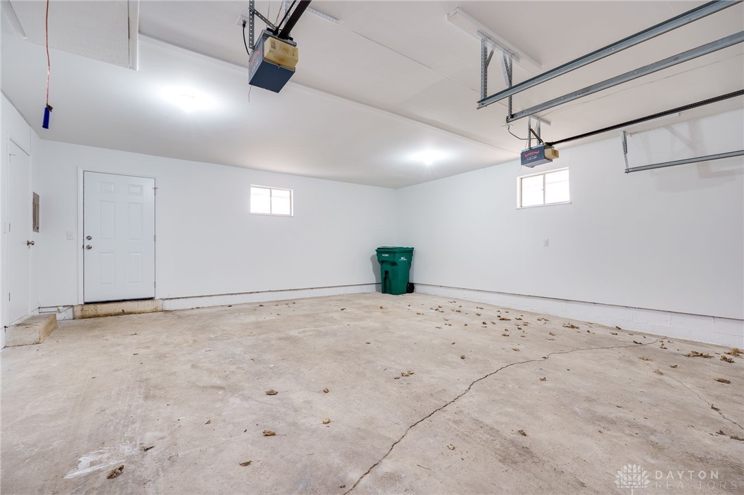 1072 Yellowstone Road, Xenia, Ohio image 33