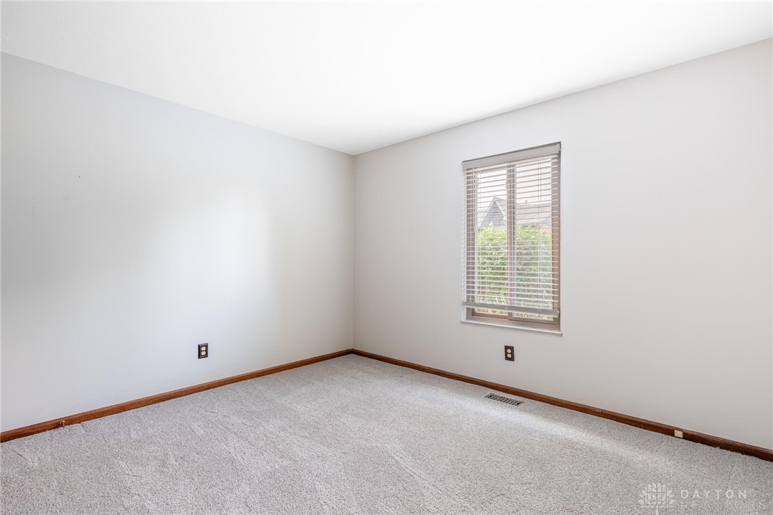 Dayton, Ohio 45458, United States, 2 Bedrooms Bedrooms, ,2 BathroomsBathrooms,Residential,Active,212553