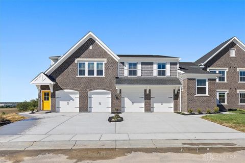 Condo For Sale - 413 Bethpage Way #7-300<br/> Warren County, Lebanon, OH 45036