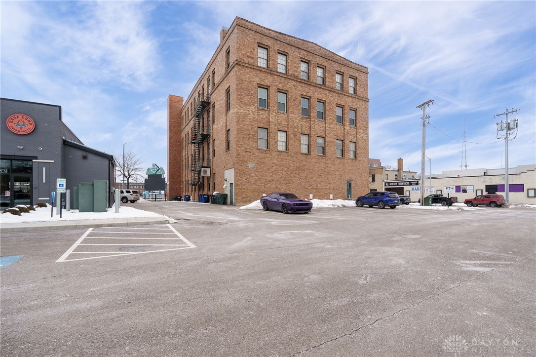 434 E 1st Street #332, Dayton, Ohio image 3