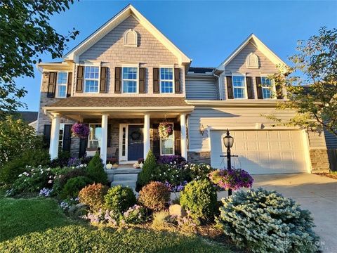 Photo of 2529 Sunset Maple Drive, Tipp City, OH 45371 (MLS # 945490)