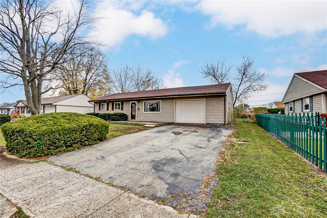 1201 Fyffe Avenue, New Carlisle, Ohio image 3