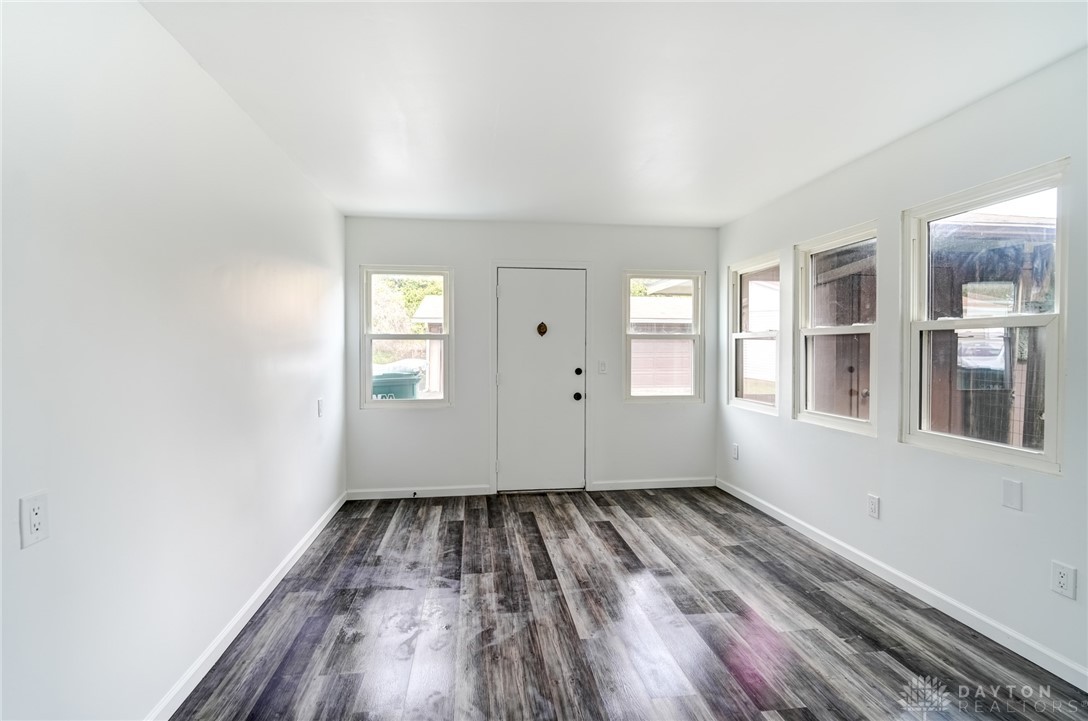 2431 Red Coach Drive, Springfield, Ohio image 12