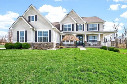 Photo of 7402 Silver Lake Drive, Waynesville, OH 45068 (MLS # 954704)