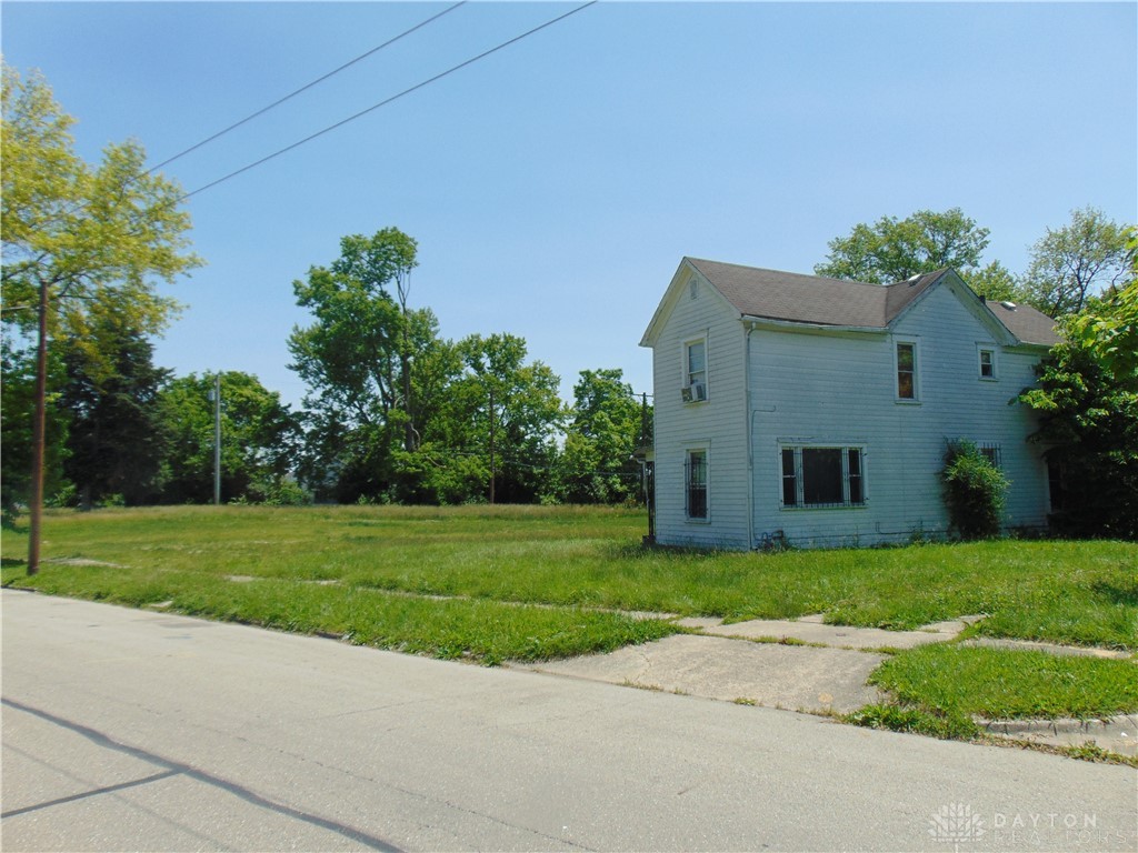 2230 Lakeview Avenue, Dayton, Ohio image 5