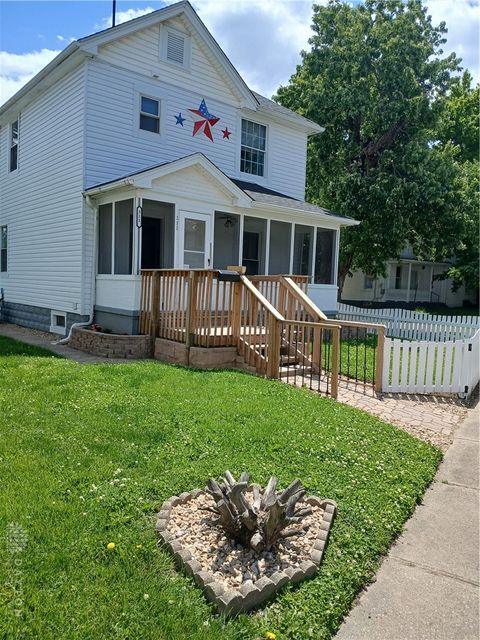 Photo of 313 S Sutphin Street, Middletown, OH 45044 (MLS # 959301)