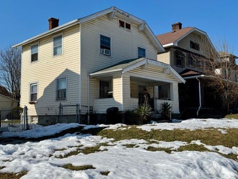 Photo of 1135 Windsor Avenue, Dayton, OH 45402 (MLS # 952214)