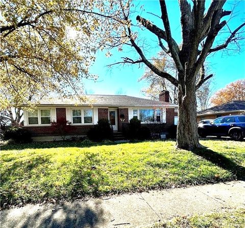 Photo of 417 W Westbrook Road, Brookville, OH 45309 (MLS # 947912)