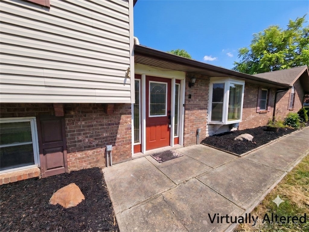 7483 Horizon Hill