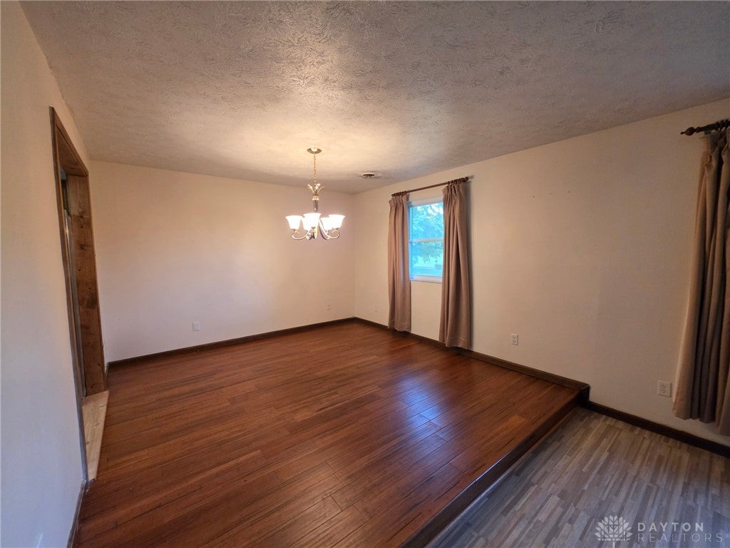 7483 Horizon Hill