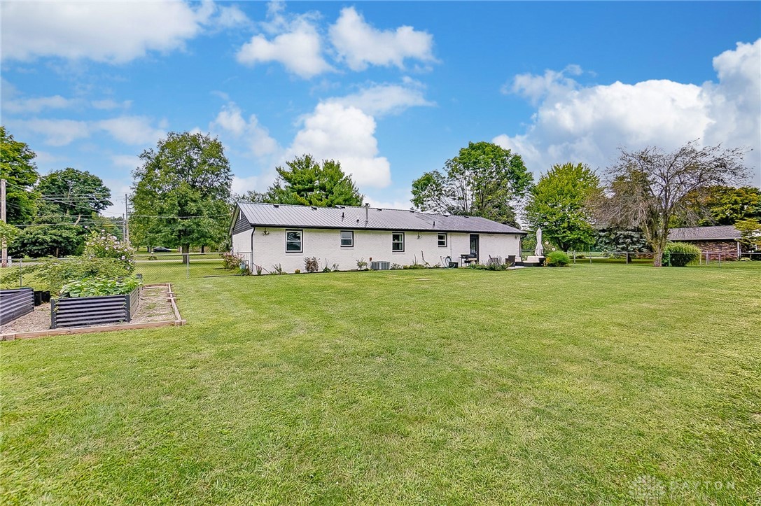 2990 Old Clifton Road, Springfield, Ohio image 33