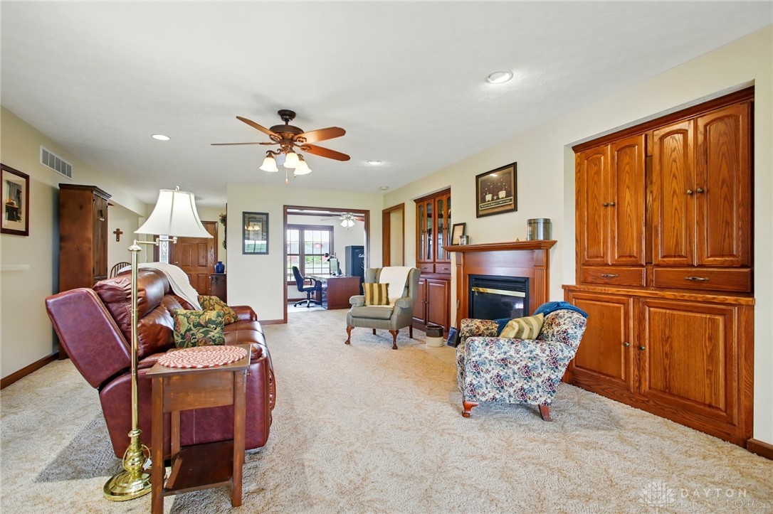 2610 Stewart Road, South Charleston, Ohio image 12