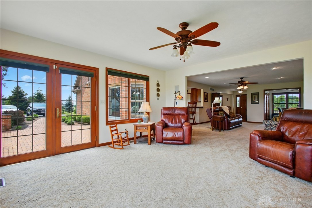 2610 Stewart Road, South Charleston, Ohio image 16