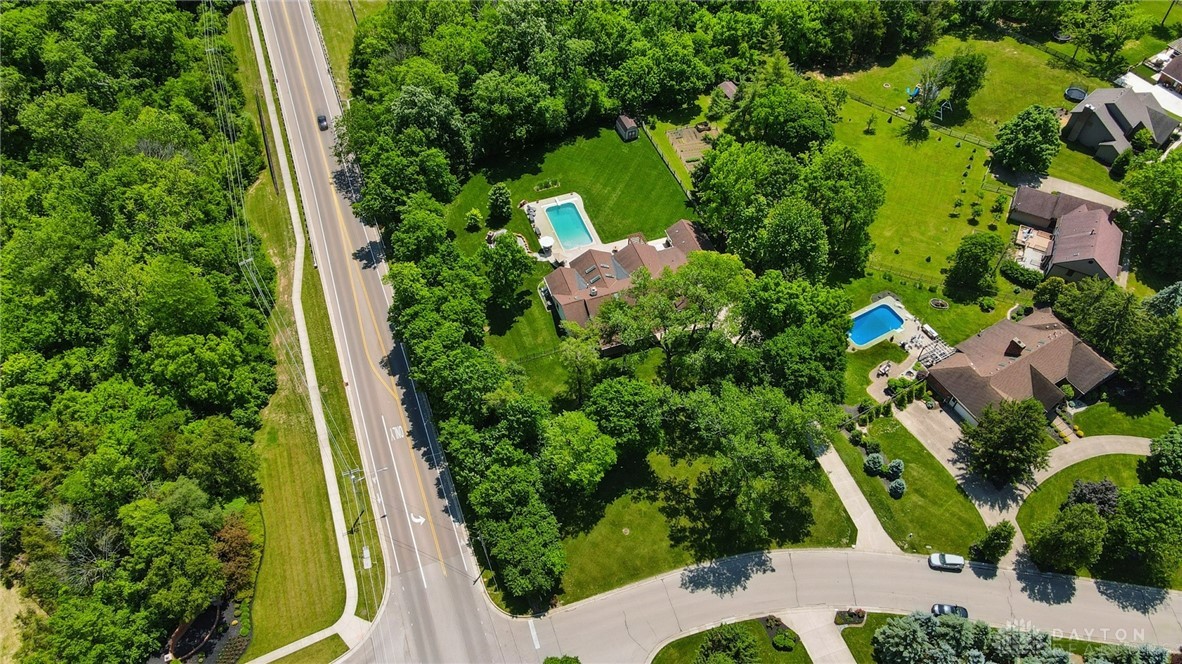 1160 Whispering Woods Lane, Springboro, Ohio image 5