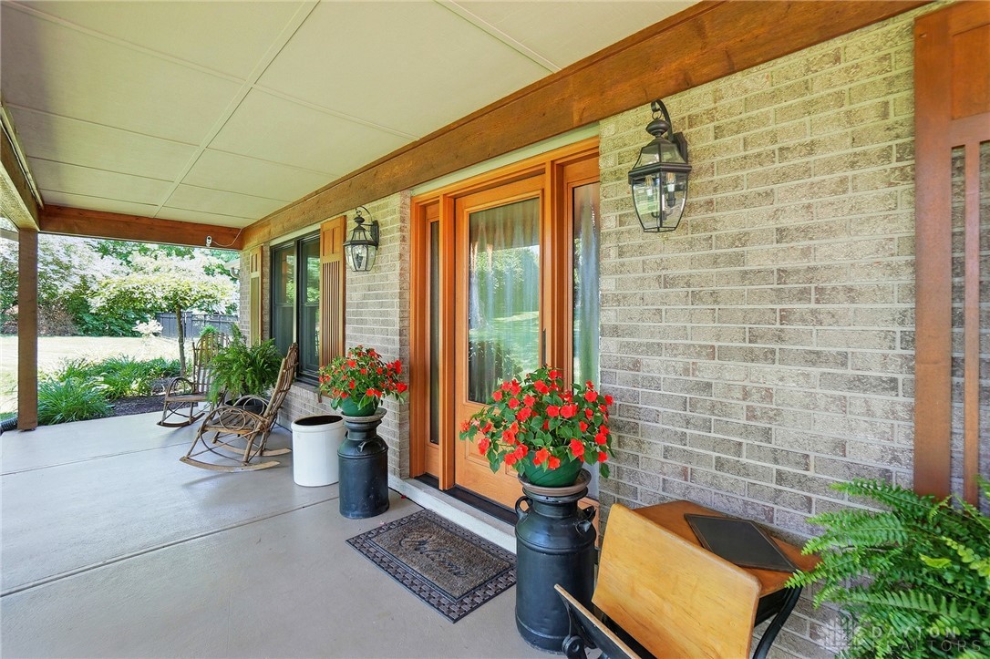 1160 Whispering Woods Lane, Springboro, Ohio image 10