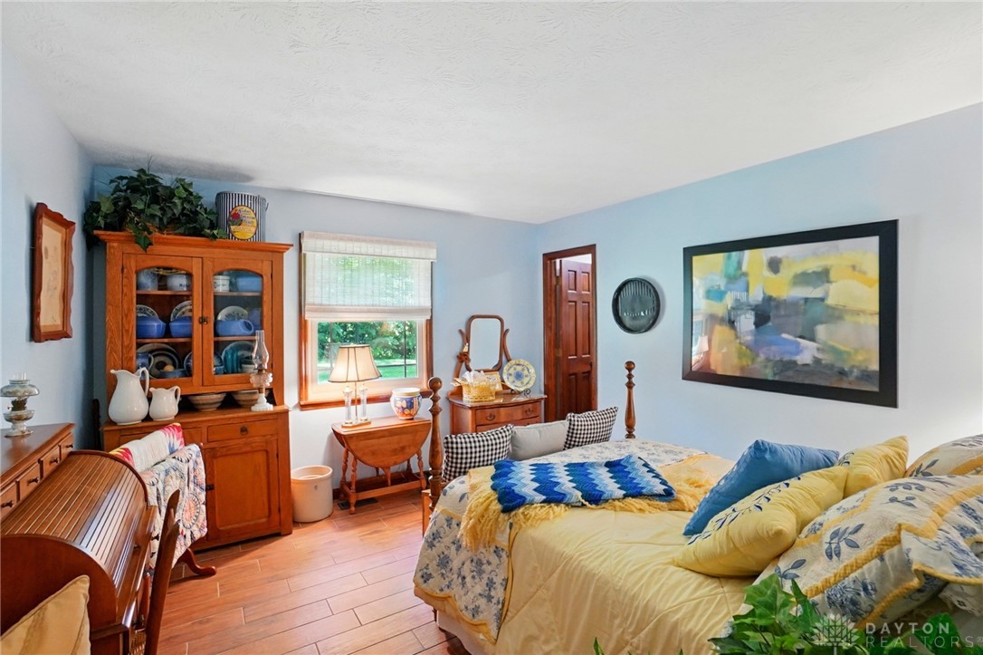 1160 Whispering Woods Lane, Springboro, Ohio image 36