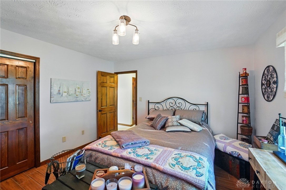 1160 Whispering Woods Lane, Springboro, Ohio image 34