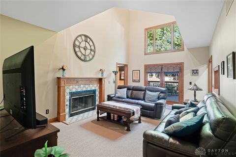 Tiny photo for 6820 Brigantine Way, Dayton, OH 45414 (MLS # 945392)