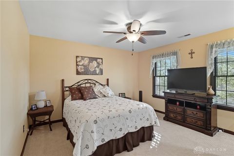 Tiny photo for 6820 Brigantine Way, Dayton, OH 45414 (MLS # 945392)