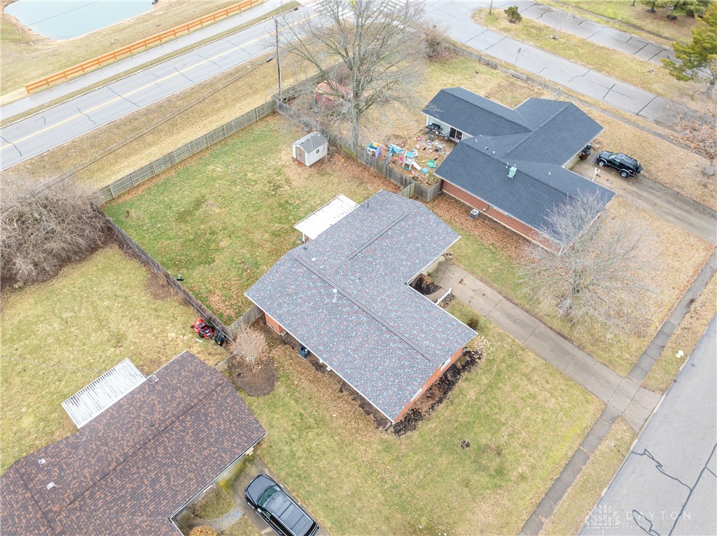 1110 Peidmont Drive, Fairborn, Ohio image 35