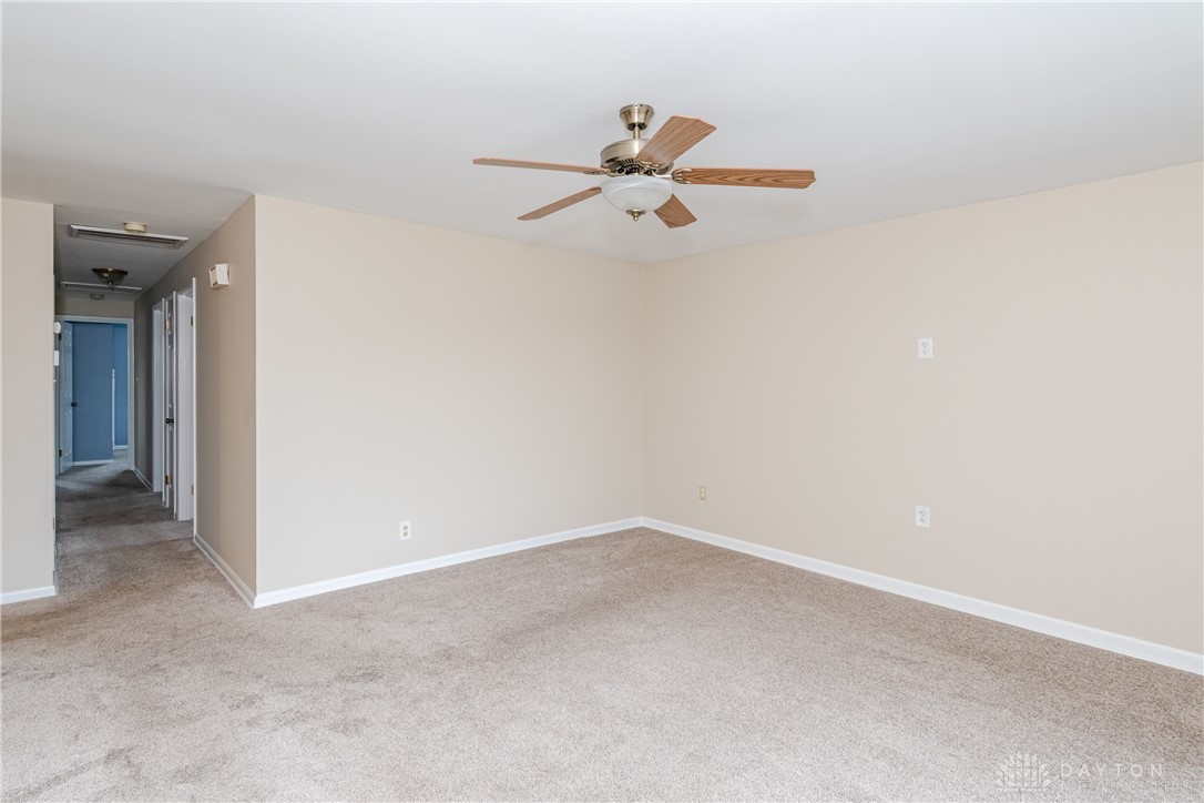 1110 Peidmont Drive, Fairborn, Ohio image 18