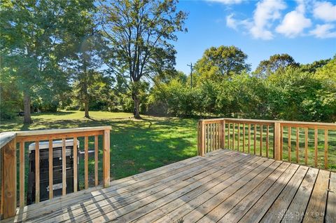 Tiny photo for 4524 Manchester Road, Middletown, OH 45042 (MLS # 945508)