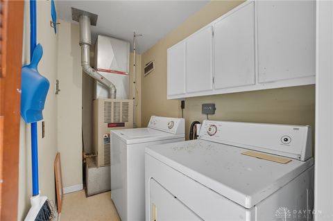 Tiny photo for 4524 Manchester Road, Middletown, OH 45042 (MLS # 945508)
