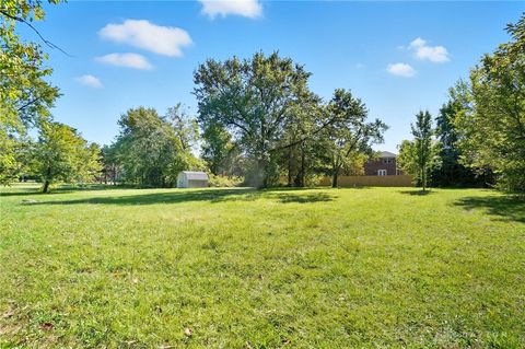 Tiny photo for 4524 Manchester Road, Middletown, OH 45042 (MLS # 945508)