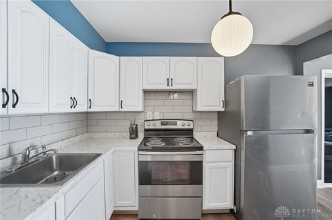 Tiny photo for 4524 Manchester Road, Middletown, OH 45042 (MLS # 945508)