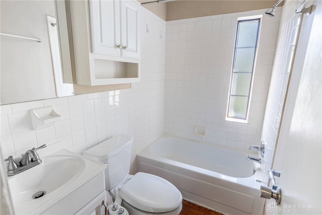 Dayton, Ohio 45419, United States, 1 Bedroom Bedrooms, ,1 BathroomBathrooms,Residential,Pending,125870