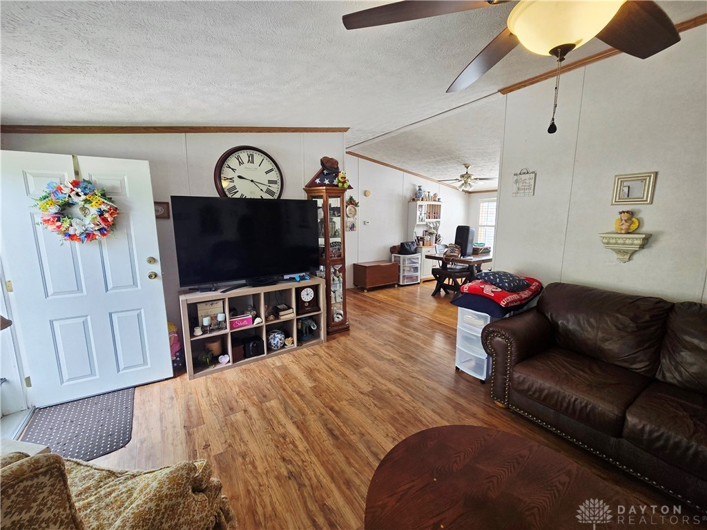 2052 Greenfield Dr, Middletown, Ohio image 5
