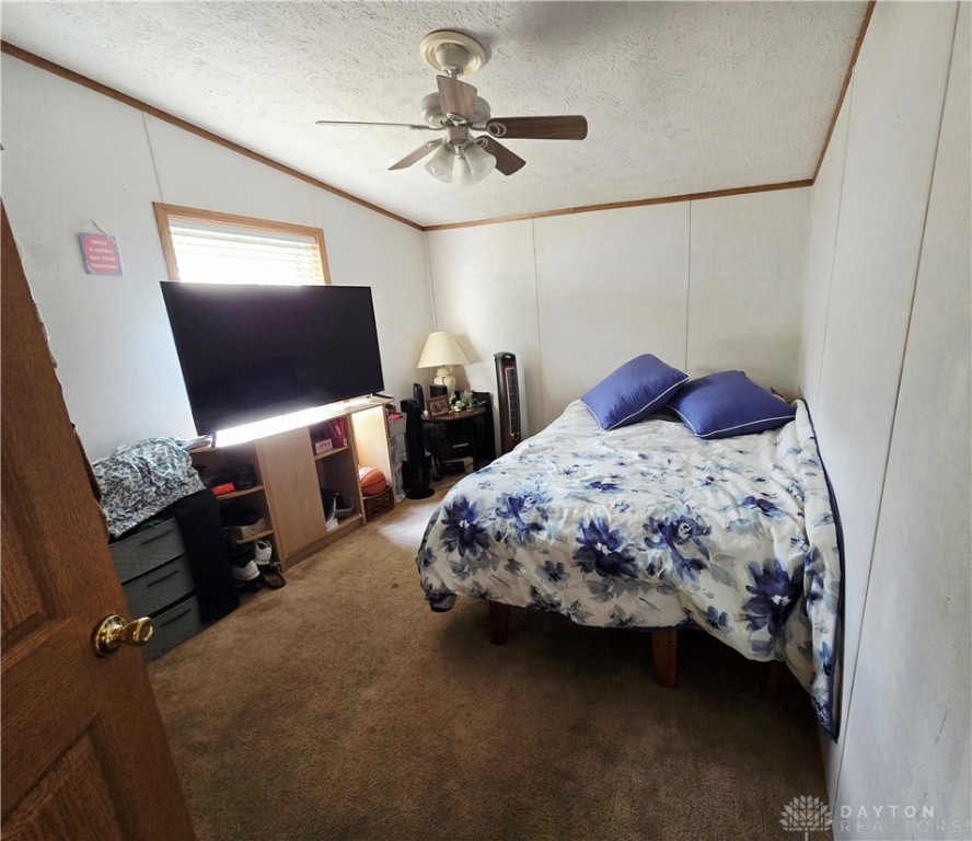 2052 Greenfield Dr, Middletown, Ohio image 11