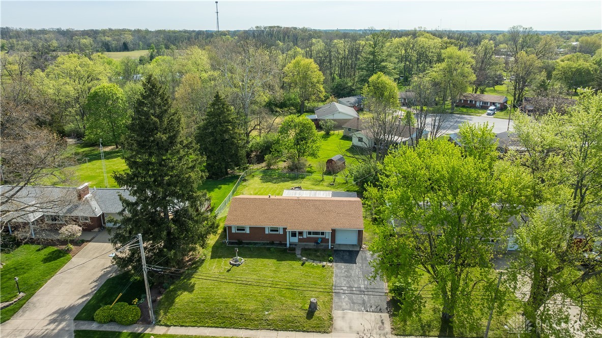 312 N Clayton Road, New Lebanon, Ohio image 5