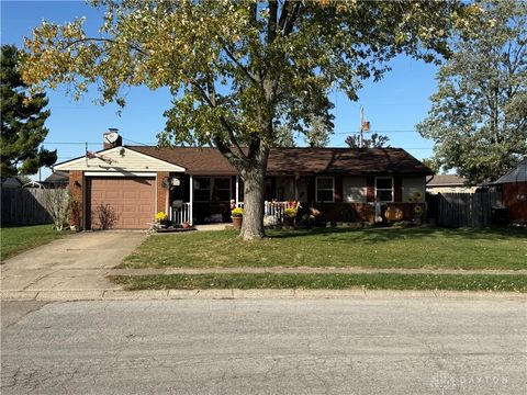 Homes For Sale - 731 Homeway Drive<br/> New Lebanon, OH 45345