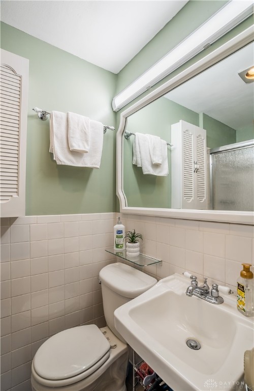 1021 Heathwood Drive, Englewood, Ohio image 19