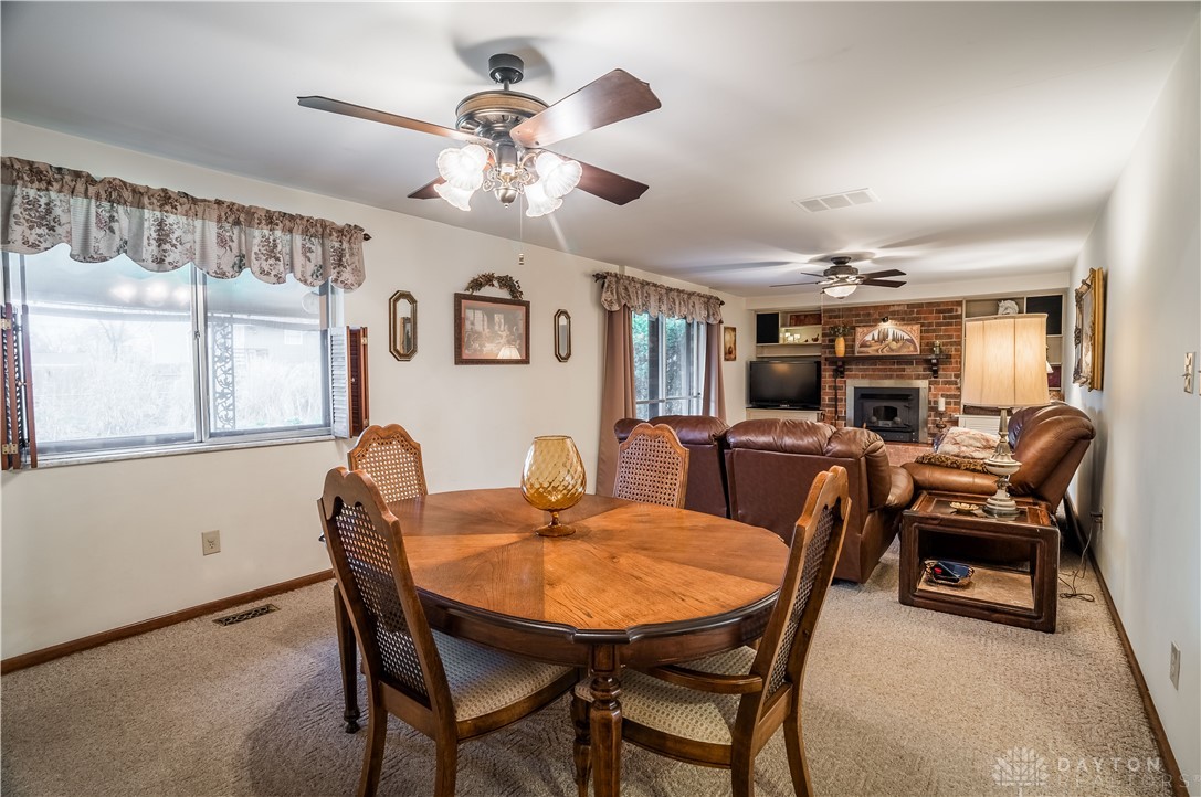 1021 Heathwood Drive, Englewood, Ohio image 8