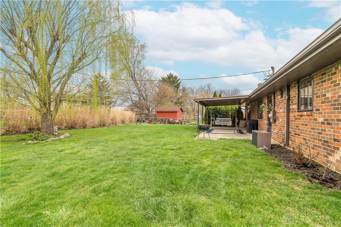 1021 Heathwood Drive, Englewood, Ohio image 23