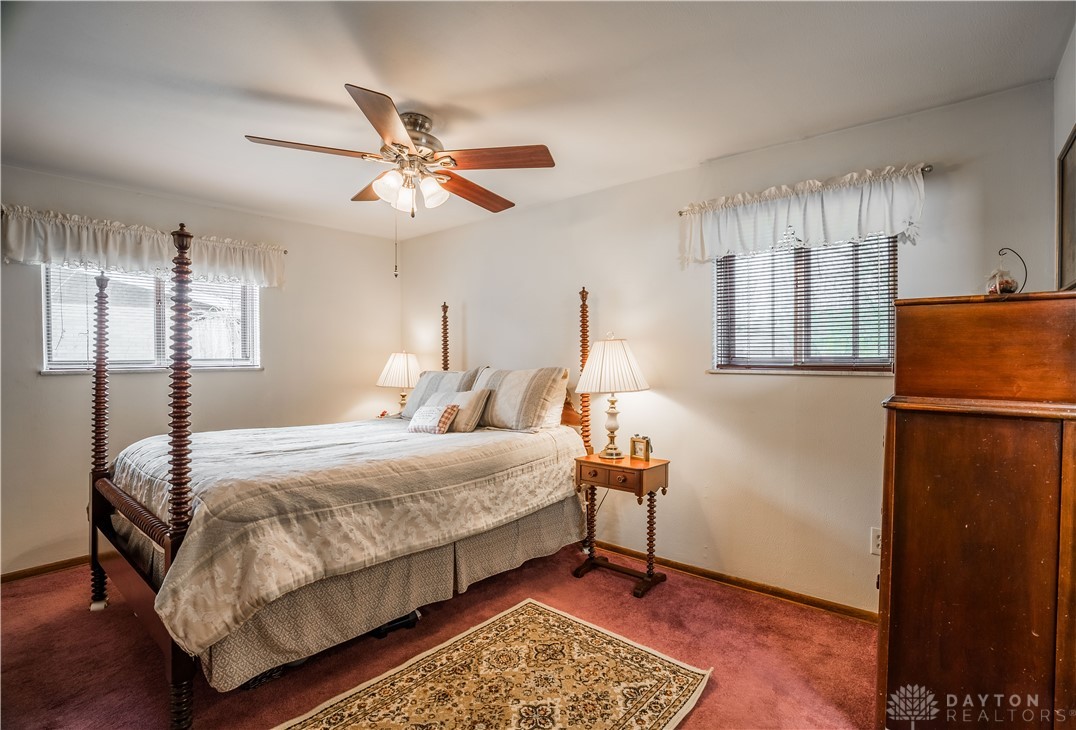 1021 Heathwood Drive, Englewood, Ohio image 17