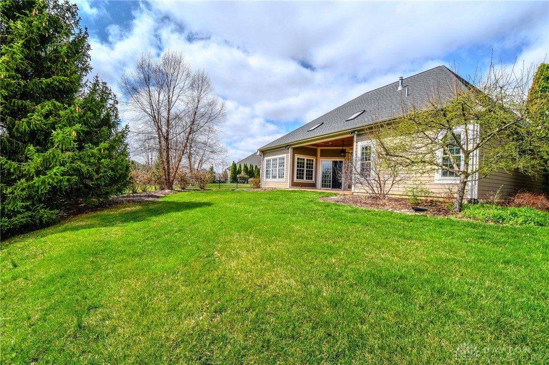445 Clearsprings Drive, Springboro, Ohio image 44