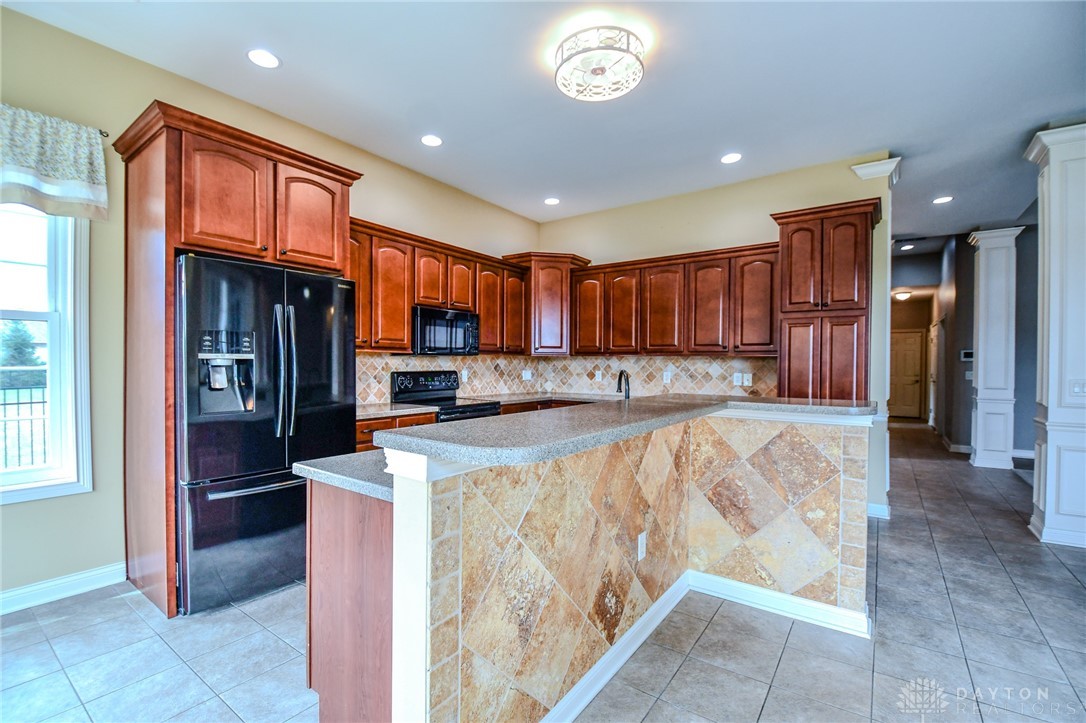 445 Clearsprings Drive, Springboro, Ohio image 19