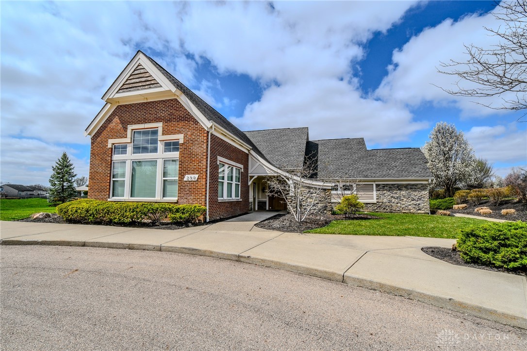 445 Clearsprings Drive, Springboro, Ohio image 46