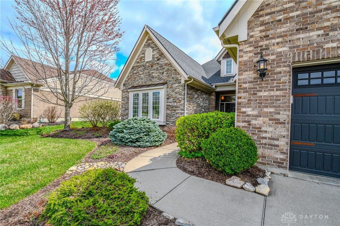 445 Clearsprings Drive, Springboro, Ohio image 7