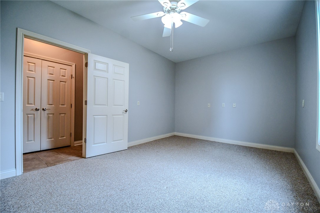 445 Clearsprings Drive, Springboro, Ohio image 38