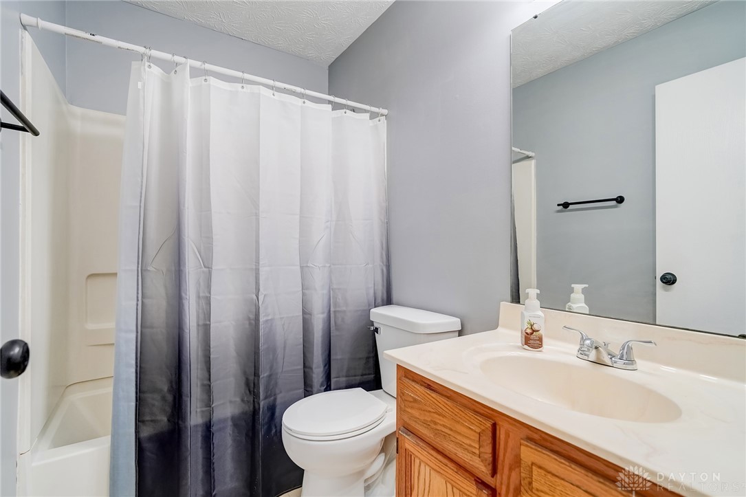 551 Sherman Drive, Franklin, Ohio image 24