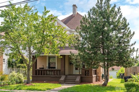 Photo of 2330 Catalpa Drive, Dayton, OH 45406 (MLS # 940492)