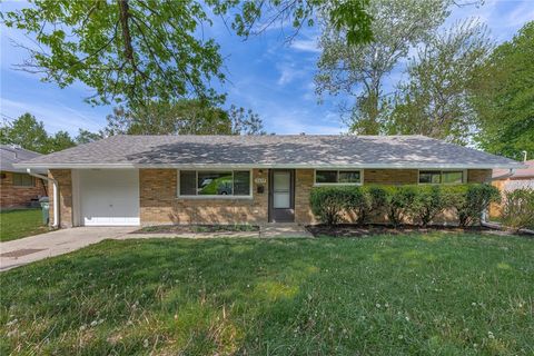 Photo of 3629 Tait Road, Dayton, OH 45439 (MLS # 957140)
